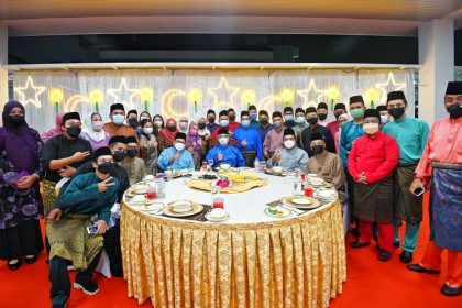 279048215_378317677641898_1874194733503396625_n Majlis Berbuka Puasa