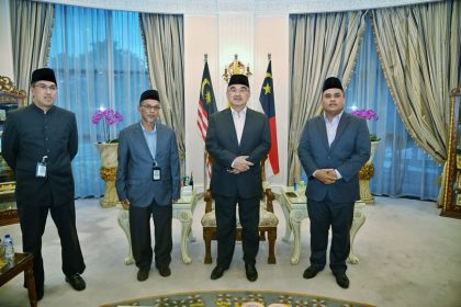 Gmbar kenangan bersama Alumni 4B Terengganu