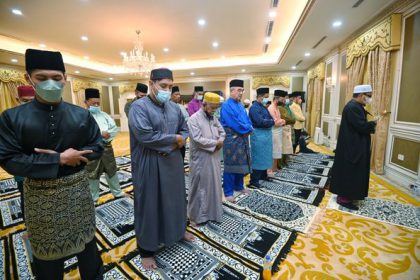 Solat Maghrib dan Isyak