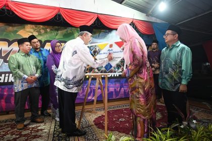 Majlis Makan Malam Ukiran Budi Sulaman Kasih sempena Merintis 100 Tahun Sekolah Kebangsaan Dato' Demang Hussin