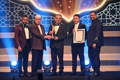 Majlis Anugerah World MuslimPreneur Awards di The St. Regis Hotel, Kuala Lumpur.