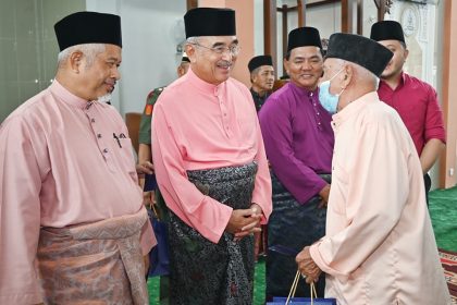 Solat Jumaat di Masjid Al-Abrar, Jalan Tambak Bugis, Balik Bukit, Bukit Lintang, Melaka