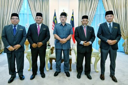 8-8(3) Perjumpaan bersama YB. Datuk Rahmad Mariman