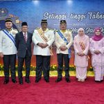 Istiadat Perbarisan dan Kawalan Kehormatan Utama dan menyempurnakan Istiadat Penganugerahan Darjah, Bintang dan Pingat Kebesaran Negeri Melaka Sesi Pertama Sempena Sambutan Hari Jadi Ke-74