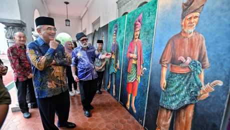Lawatan ke Galeri Lukisan YBhg. Datuk Ismail Embong, Pelukis Negara di Centre for Malay World and Islamic Civilisation