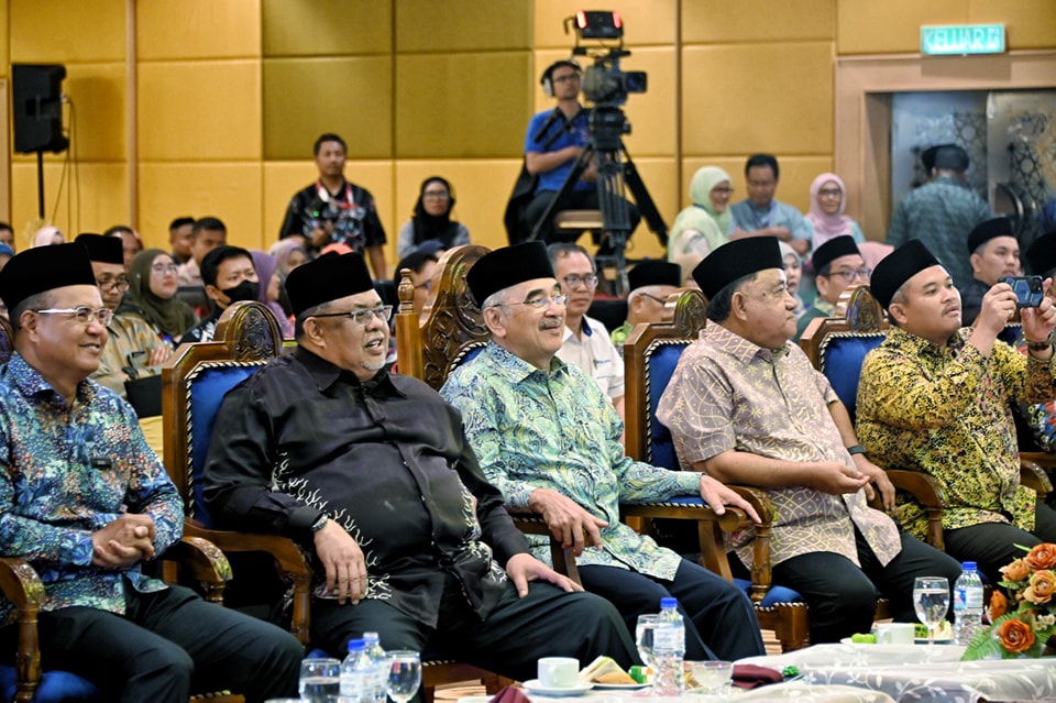 Pertandingan Akhir Pidato Rukun Negara Peringkat Kebangsaan Piala Pusingan Tuan Yang Terutama Yang di-Pertua Negeri Melaka