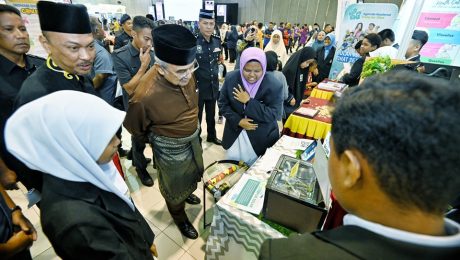 mengunjungi Karnival Kerjaya MyFuturejobs Negeri Melaka dan Smart Melaka International EXPO 2023 (SMIX2023) 2