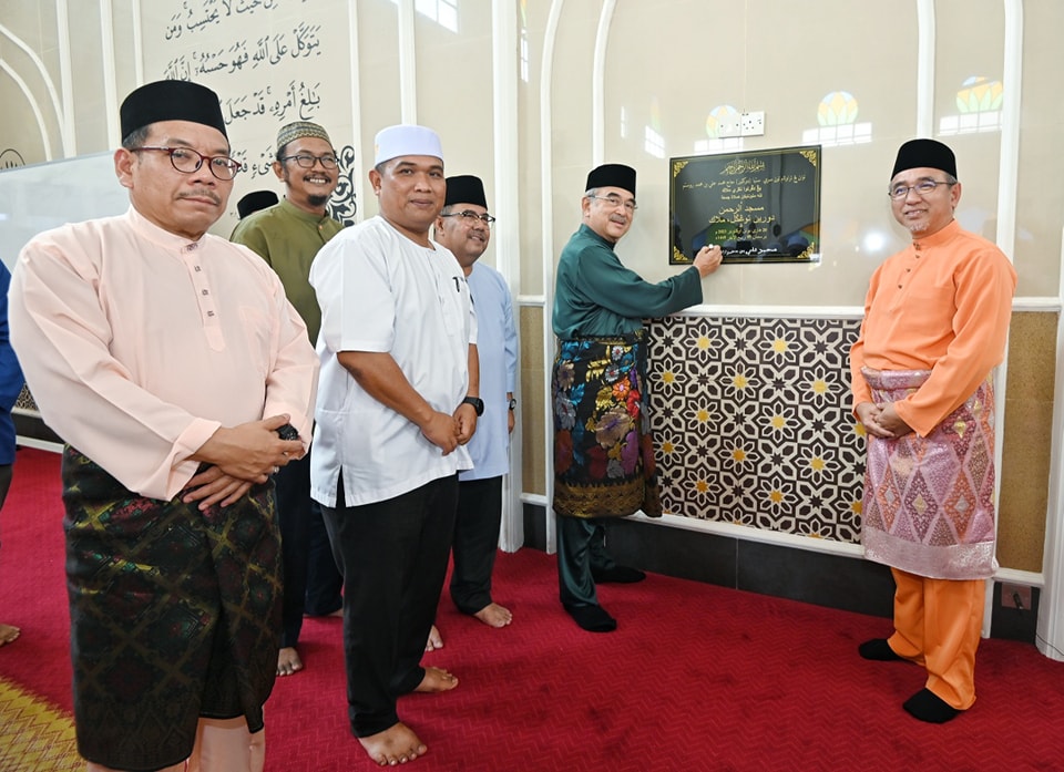 Solat Jumaat di Masjid Ar Rahman, Parit Melana, Melaka. 2