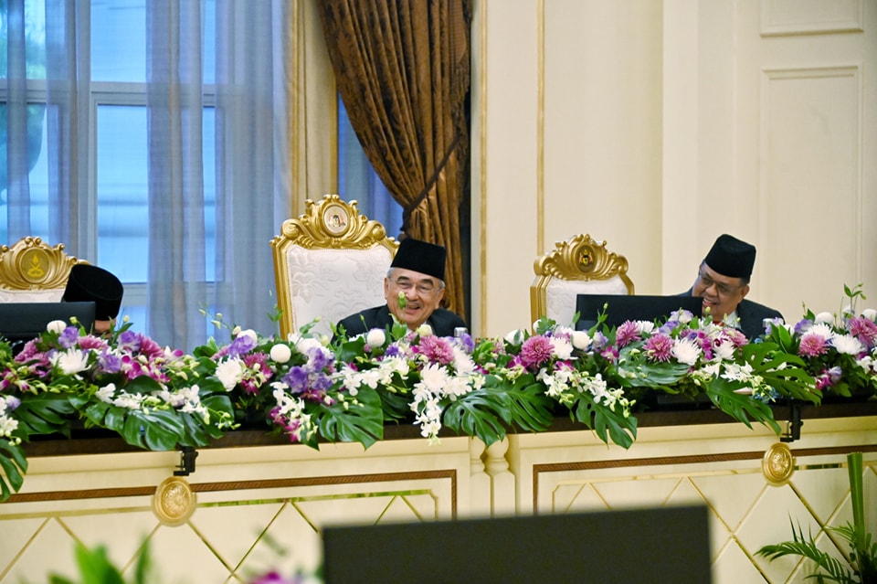 Mesyuarat Majlis Raja-Raja Kali Yang ke-262 hari pertama