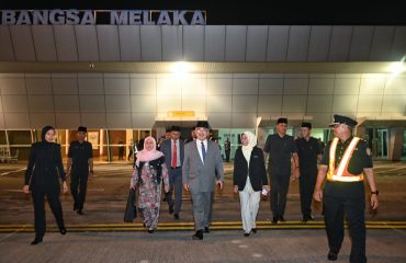 Berlepas ke Negara Brunei Darussalam dari Lapangan Terbang Antarabangsa Melaka