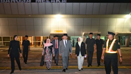 Berlepas ke Negara Brunei Darussalam dari Lapangan Terbang Antarabangsa Melaka