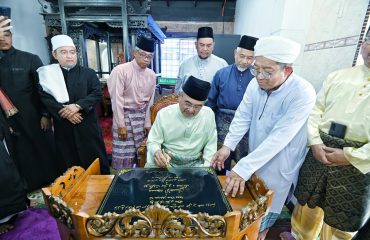 Solat Jumaat di Masjid Al Ehsan Bukit Baru, Melaka