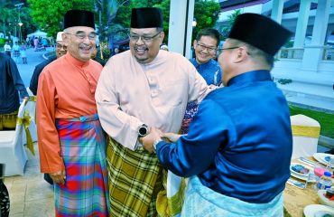 Majlis Berbuka Puasa bersama YAB Ketua Menteri Melaka, barisan Exco Negeri Melaka serta barisan Ahli Dewan Undangan Negeri Melaka