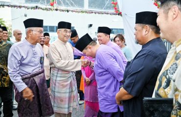Majlis Berbuka Puasa bersama Anak Yatim dan Asnaf anjuran Majlis Datuk-Datuk Negeri Melaka