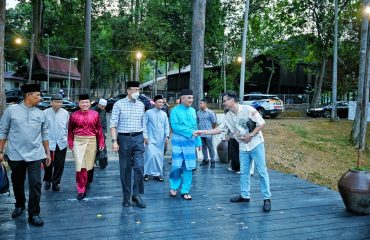 Majlis Berbuka Puasa anjuran Wisma AG di Atok Aji Cafe Lake View @ Mini Malaysia