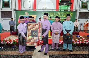 Majlis Tadarus dan Khatam Al-Quran Perdana Sempena World #QuranHour ''GrandReset'' Peringkat Negeri Melaka Tahun 1445H/2024M