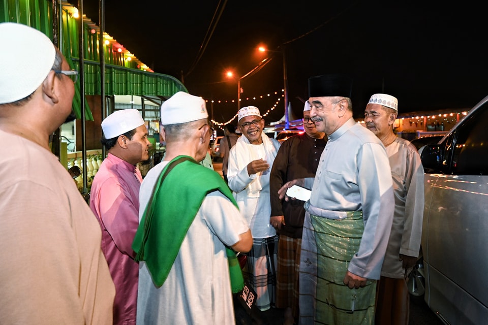 Solat Isyak dan Solat Sunat Terawih di Masjid Baiturrahman Kampung Berangan Enam, Umbai, Merlimau 2