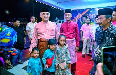 Majlis Rumah Terbuka Hari Raya Aidilfitri YB. Datuk Zulkiflee bin Datuk Seri Mohd Zin serta Majlis Rumah Terbuka Hari Raya Aidilfitri DUN Rembia oleh YB. Datuk Fairul Nizam bin Roslan 2