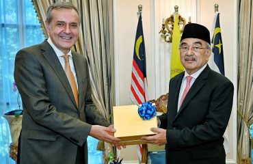 Kunjungan Hormat daripada TYT Dr. Edin Jahic