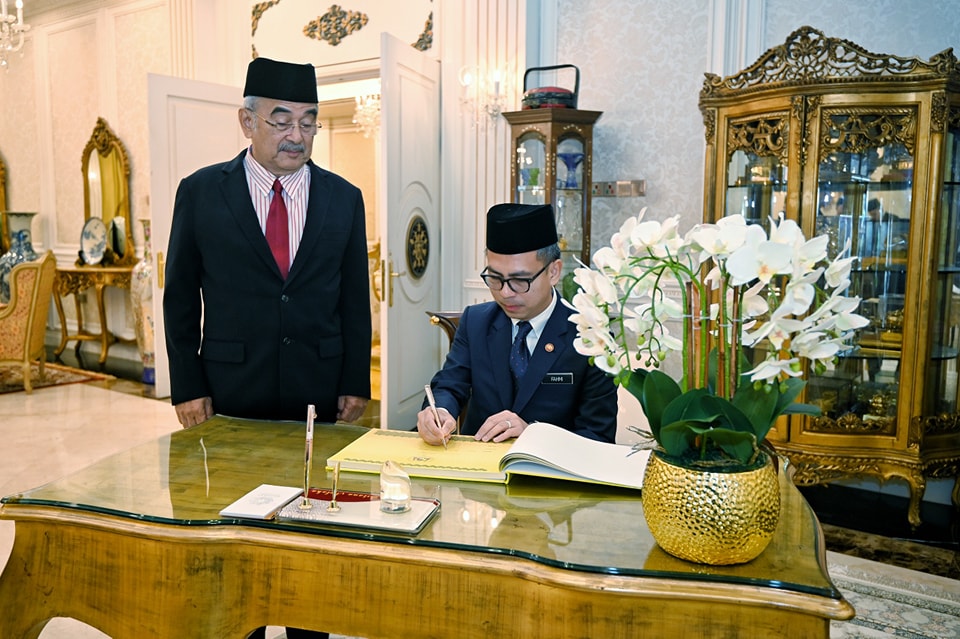 Kunjungan daripada YB. Tuan Ahmad Fahmi bin Mohamed Fadzil 3