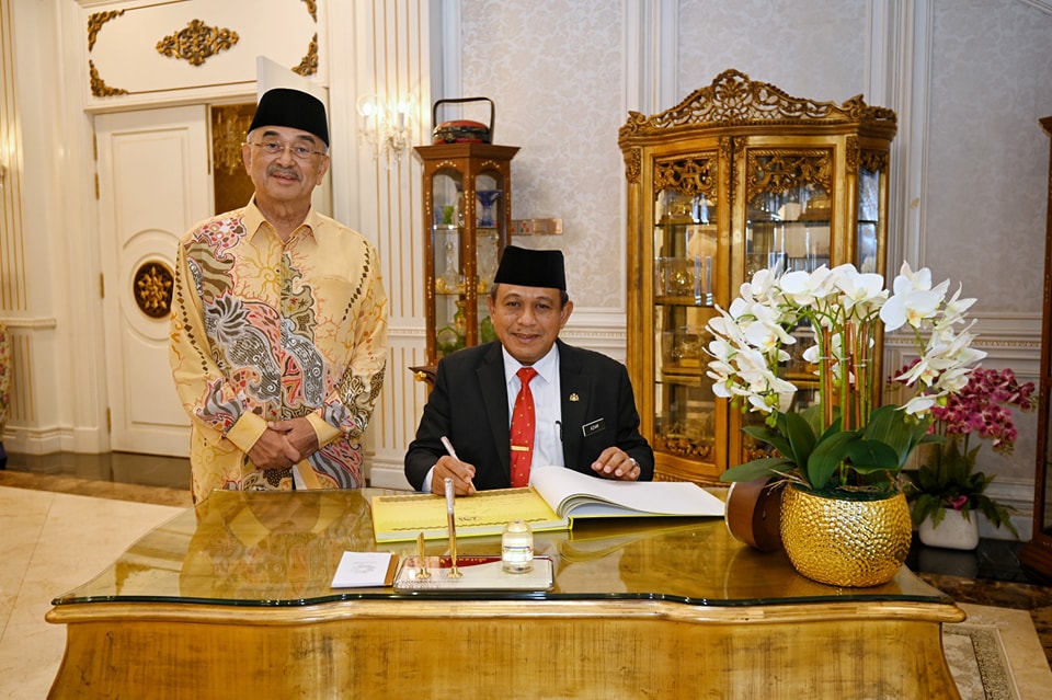 Kunjungan Hormat daripada YB. Dato' Azhar bin Haji Arshad 2