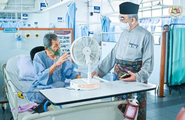 Menziarahi YBhg. Datuk Wira Haji Othman bin Muhamad