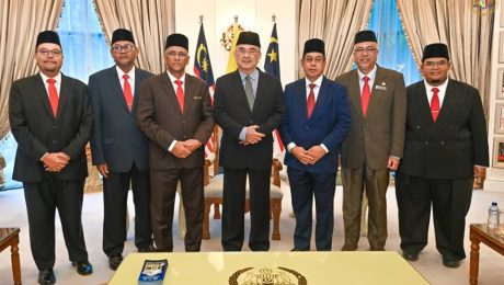 Kunjungan Hormat daripada YBhg. Prof. Datuk Ts. Dr. Abdul Khalil Shawkataly
