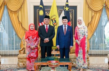 Kunjungan Hormat daripada TYT Tun Pehin Sri Dr. Haji Wan Junaidi Bin Tuanku Jaafar