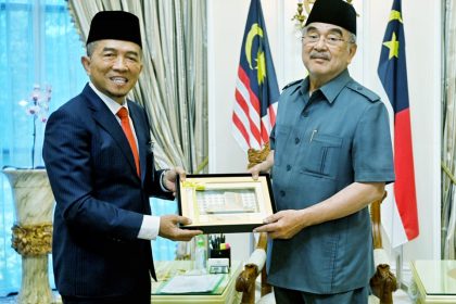 Kunjungan Hormat YBhg. Dato’ Sri Mohd Nizom bin Sairi, Pegawai Eksekutif Lembaga Hasil Dalam Negeri Malaysia (LHDNM)