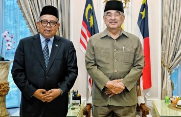 Kunjungan Hormat YBhg. Datuk Seri Awang Adek, Pengerusi Suruhanjaya Sekuriti Malaysia