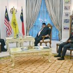 Taklimat mingguan penerangan dan perkembangan semasa Kerajaan Negeri Melaka daripada YAB. Datuk Seri Utama Ab Rauf bin Yusoh