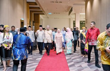 Majlis Makan Malam anjuran Yayasan Sabah di Sabah International Convention Center (SICC)