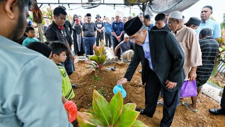 Penghormatan terakhir kepada Allahyarham Mohd Ashadi bin Ahamad