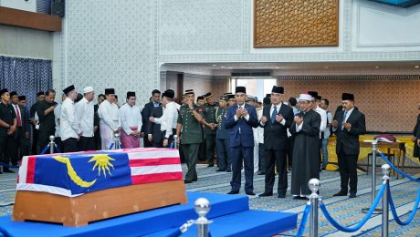 Penghormatan terakhir kepada Allahyarham YABhg. Tun Pehin Sri Haji Abdul Taib Mahmud