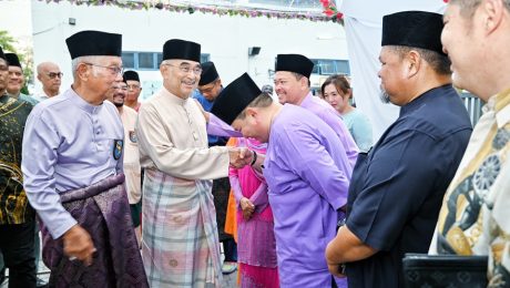 Majlis Berbuka Puasa bersama Anak Yatim dan Asnaf anjuran Majlis Datuk-Datuk Negeri Melaka