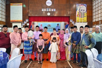 Majlis Rumah Terbuka Hari Raya Aidilfitri, YB Datuk Khaidirah binti Datuk Seri Abu Zahar