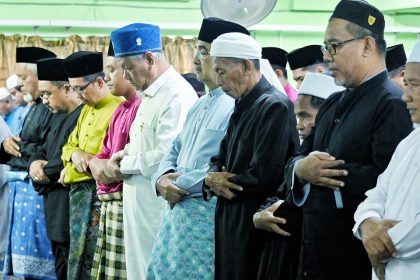 5-31 Solat Jumaat di Masjid As-Syaakirin, Batang Melaka, Selandar