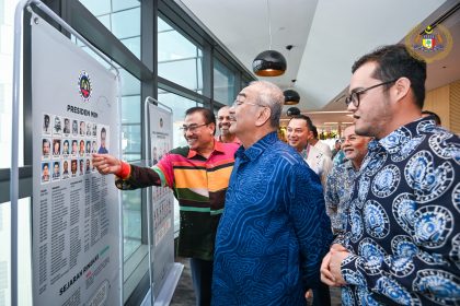 8-10 Majlis Tayangan Perdana Dokumentari Jubli Intan Majlis Belia Malaysia (MBM)