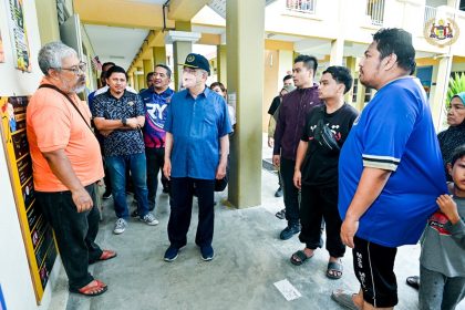 Lawatan ke Pusat Pemindahan Banjir Sekolah Kebangsaan Tanjung Minyak 2