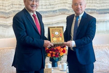 Perjumpaan bersama Mr. Ding Hui, Mayor of Haikou, China