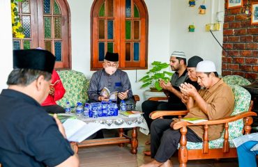 enghormatan terakhir kepada Allahyarham Datuk Haji Mohamad bin Chekmat