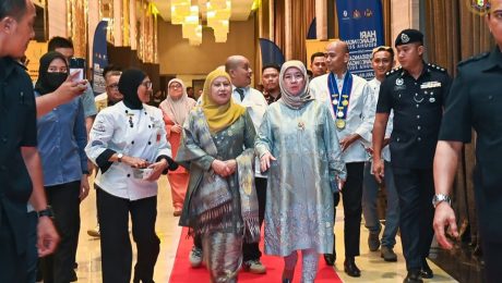 Sambutan Ketibaan Tengku Ampuan Pahang di Makan Malam Tahunan dan Pelancaran Melaka Culinary Challenge