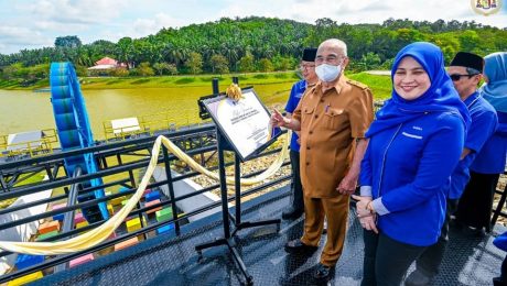 Majlis Perasmian Kincir Air dan UTeM OFF Electrical Vehicle (E-ORV)