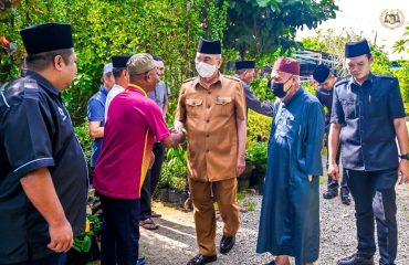 Penghormatan terakhir kepada Allahyarham Talib bin Baba