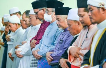 Solat Jumaat di Masjid Jamek Al-Hidayah, Batu Berendam