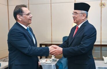 Kunjungan Hormat daripada TYT Mr. Kongratbay Sharipov