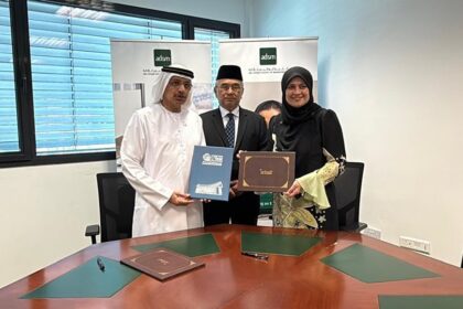 2-17 Sesi libat urus bersama Abu Dhabi School of Management