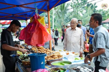 Meluangkan masa berkunjung ke Bazar Ramadan Peringgit