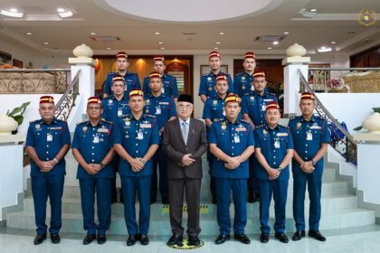 tyt 14-4-8 Kunjungan Hormat daripada YAS Dato' Ts. Nor Hisham bin Mohammad 1