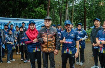 Yang di-Pertua Negeri Melaka hadir ke Program FIT DOSM Zon Selatan dan Larian Santai sempena Kick-Off Hari Statistik Negara 2025 anjuran Jabatan Perangkaan Malaysia, Negeri Melaka